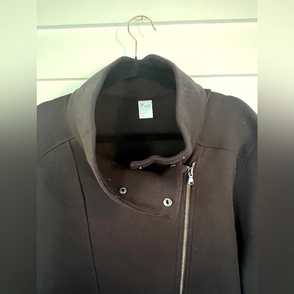 Lightweight jacket - Picture 3 of 3